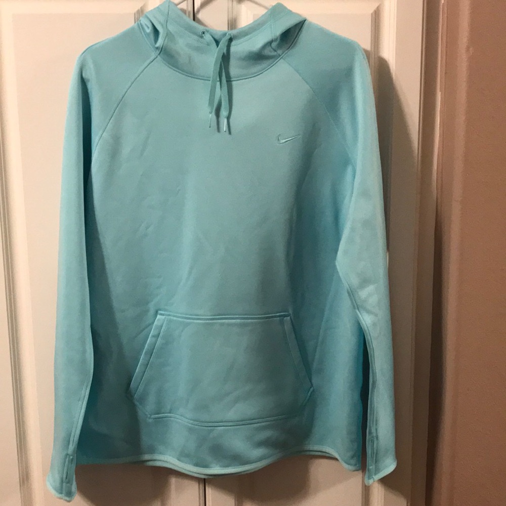 Nike thermal fit pullover hoodie